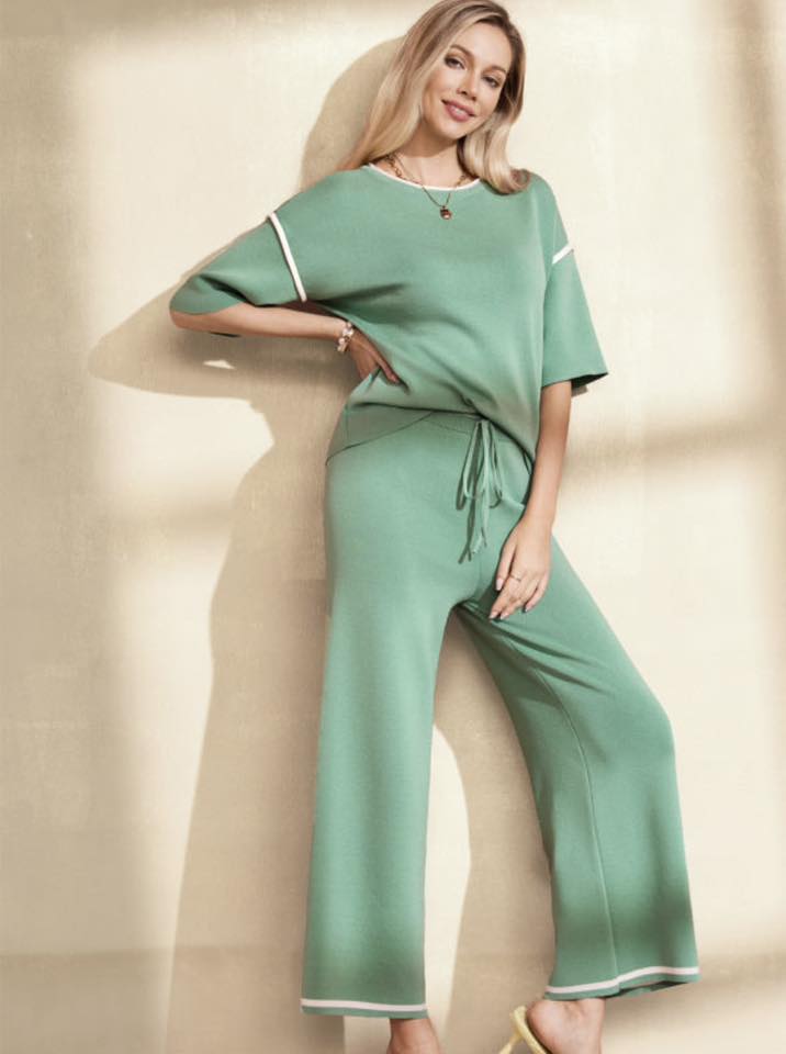 Pre-order 2-Piece Half Sleeve Pants Set