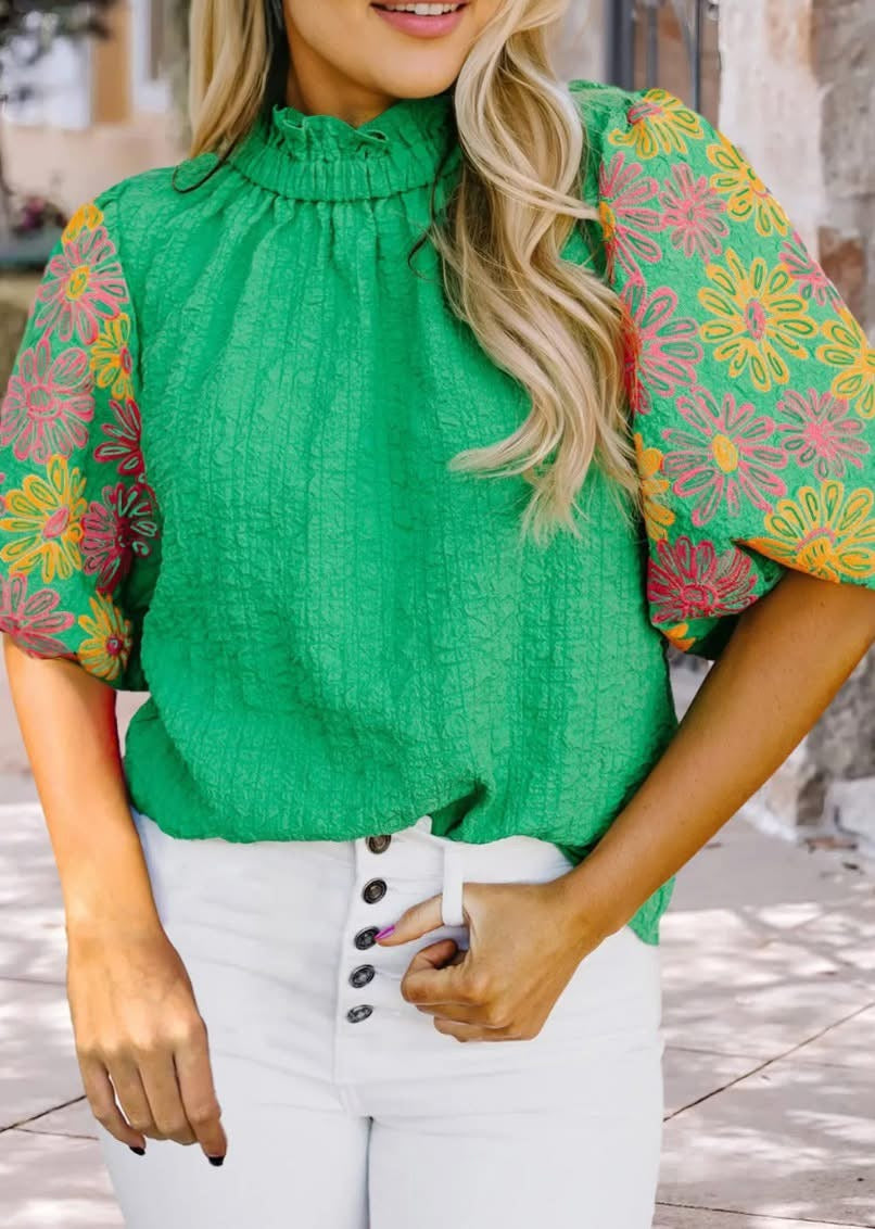 Pre-order Floral Puff Sleeve Shirt