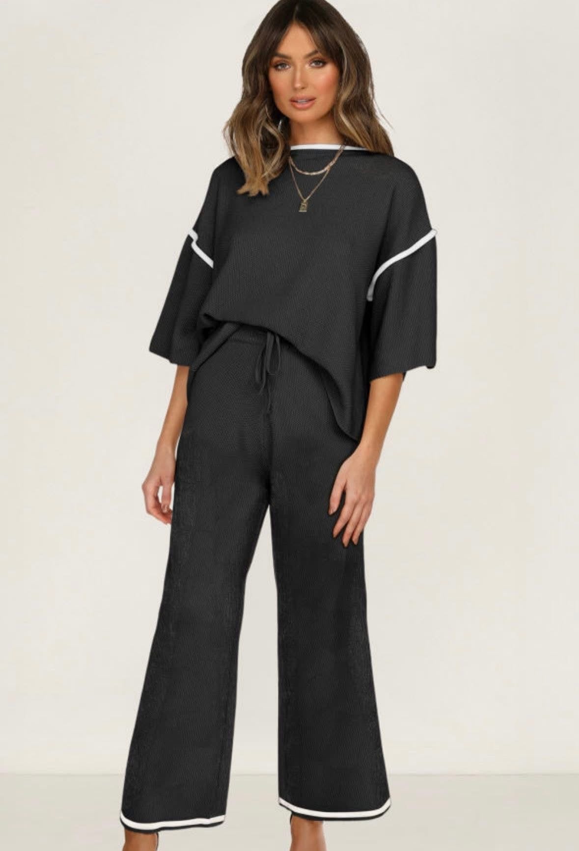 Pre-order 2-Piece Half Sleeve Pants Set