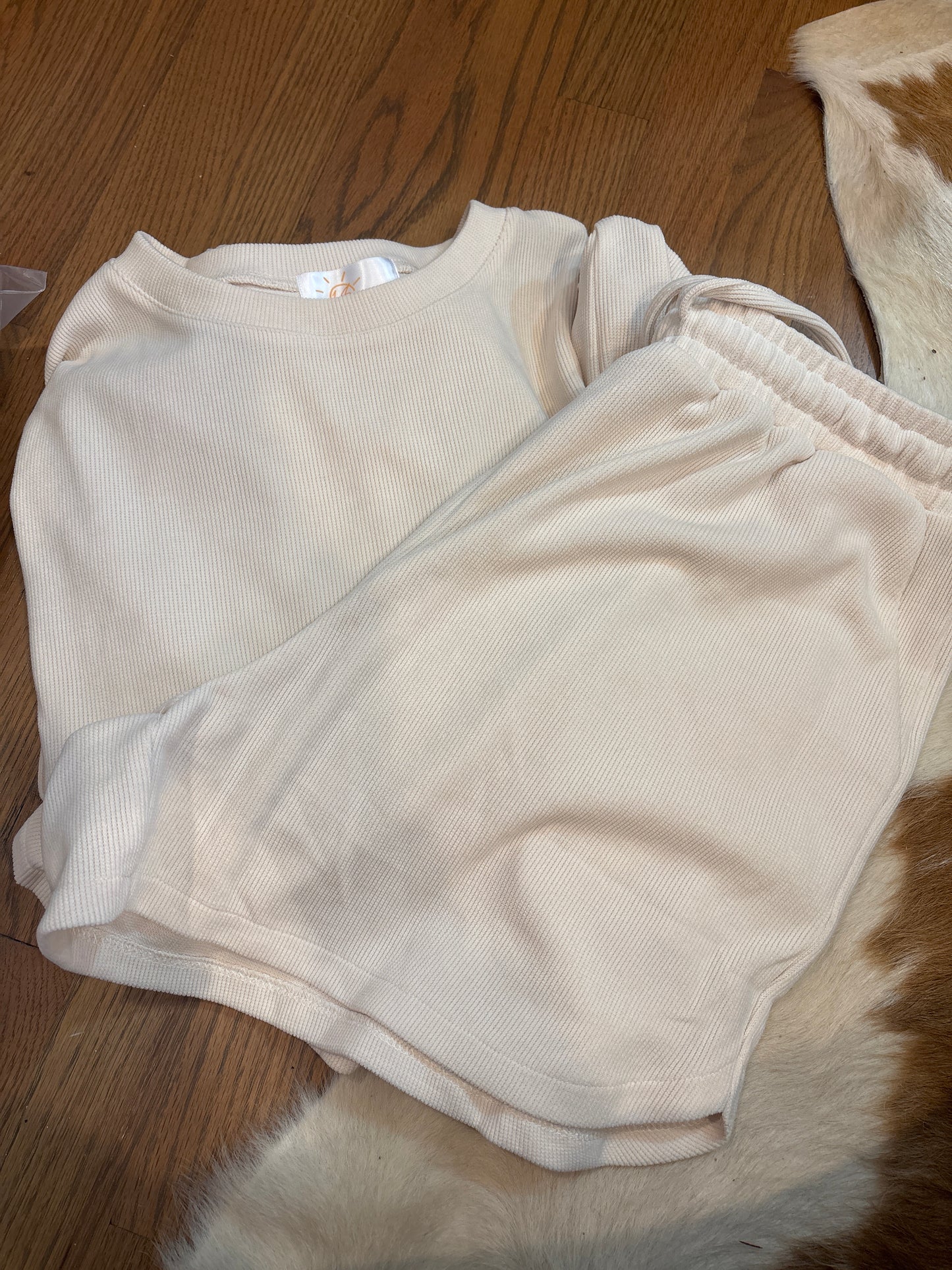 Long sleeve short set