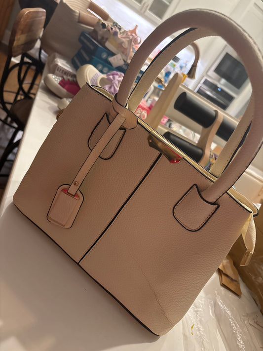 Cream Purse