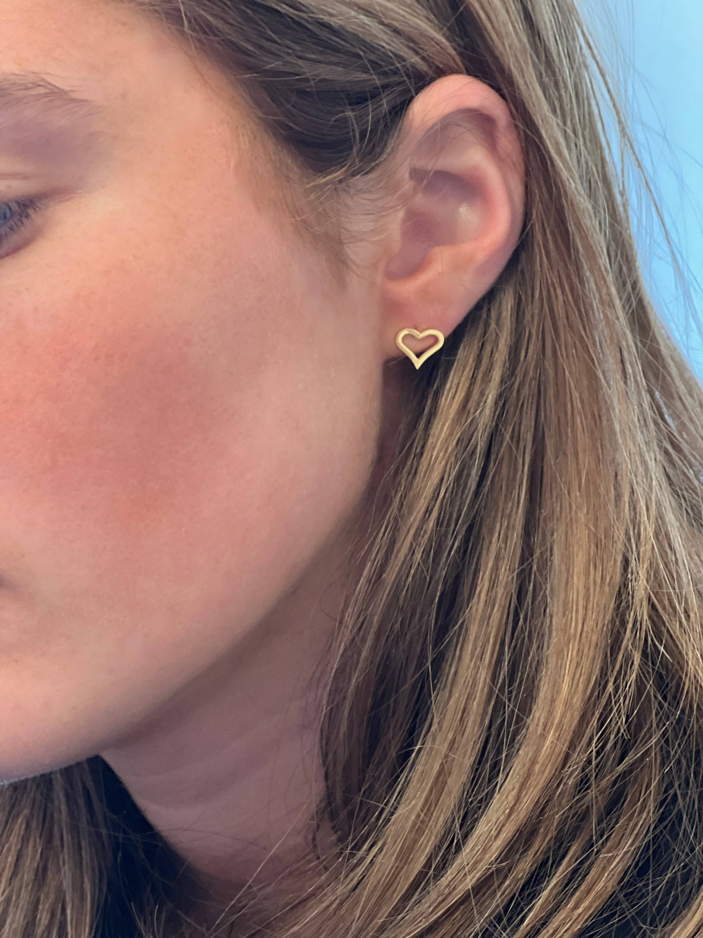 Heart Gold Stud Earrings