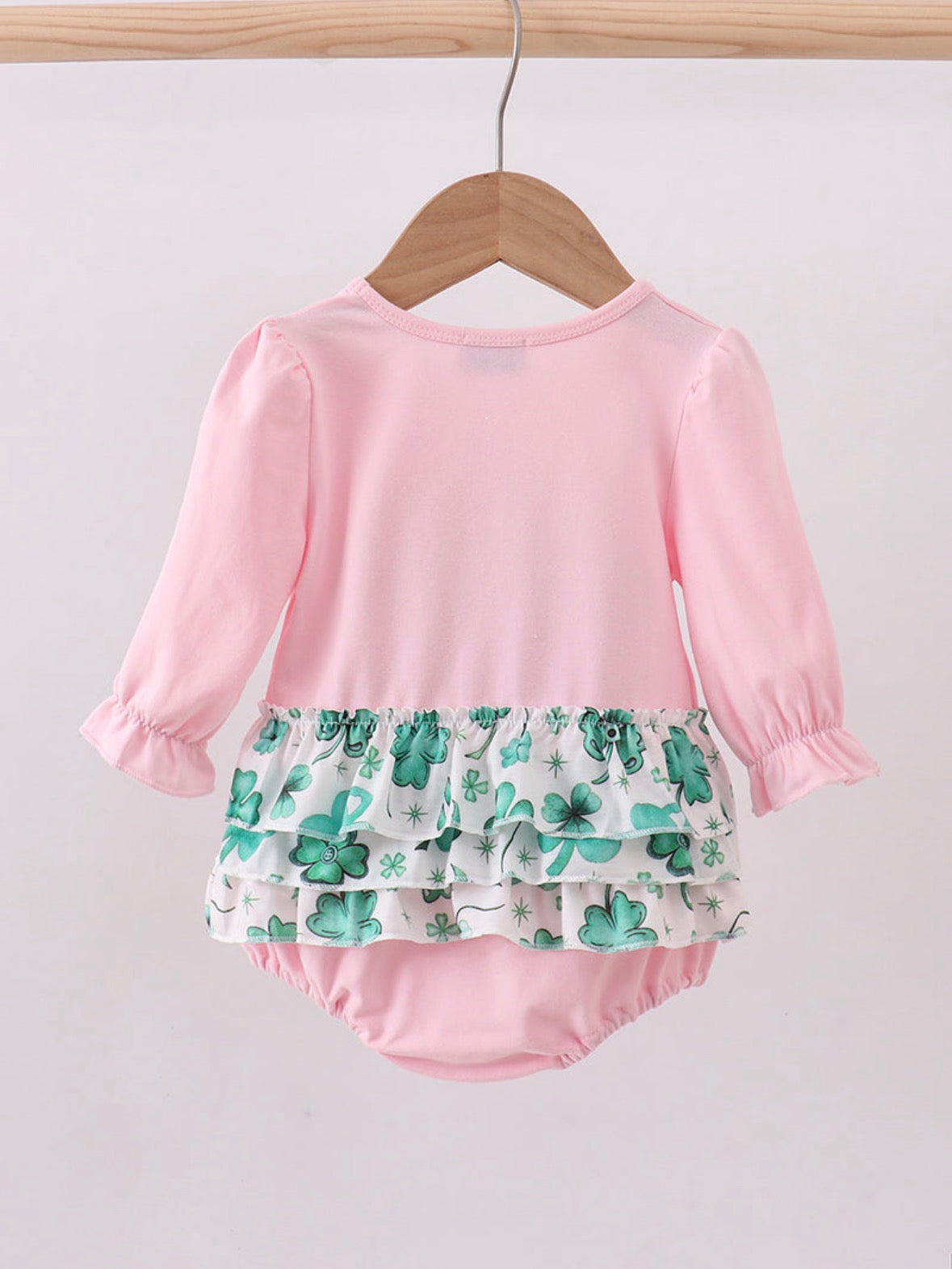 Pink Ruffle St. Paddy’s Bubble