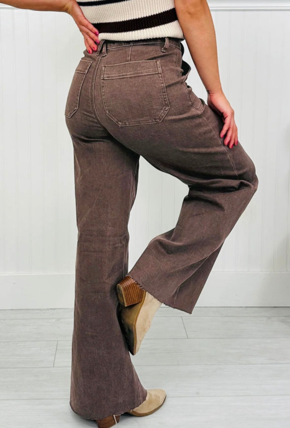 Pre-order Dark Brown Retro Wash Jeans