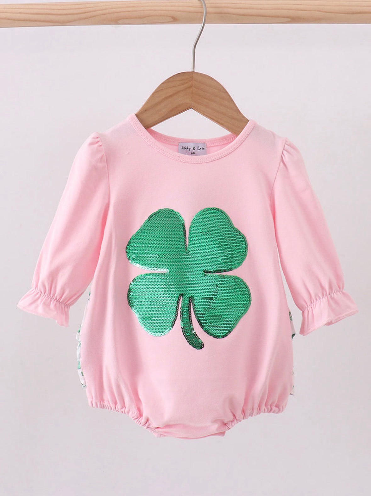 Pink Ruffle St. Paddy’s Bubble