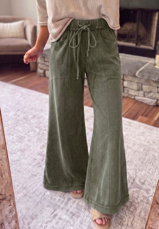 Pre-order Fancy Pants- olive