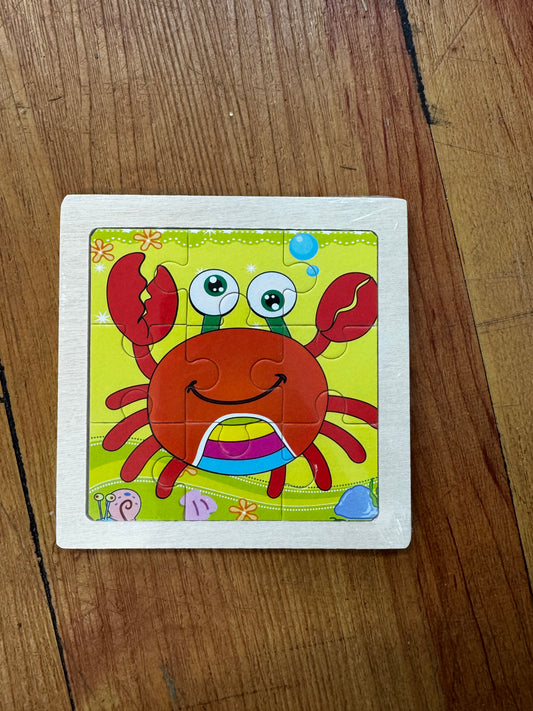 Small Wooden Crab Puzzle